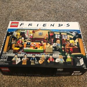 Lego set- Friends Central Perk 21319